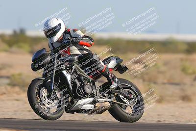 media/Nov-06-2023-Moto Forza (Mon) [[ce023d0744]]/3-Intermediate Group/Session 5 (Turn 4)/